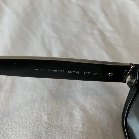 Burberry Silver Stripe Sunglasses with Box Bag, Timeless Classic Luxury Elegant main image 4